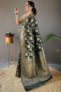 Pretty Colors Banarasi Silk Zari Weaving Saree With Blouse Piece - green